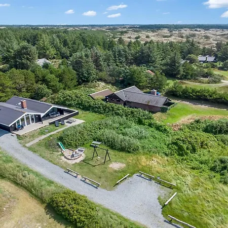 Holiday Asla - 750m From The Sea In Western Jutland By Interhome Blåvand